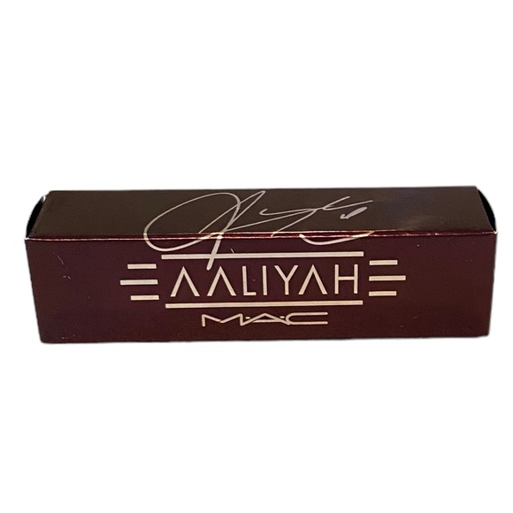 ⚫️ MAC Cosmetics Aaliyah Lipstick Try Again LIMITED EDITION Full-Size New In Box - Picture 4 of 8